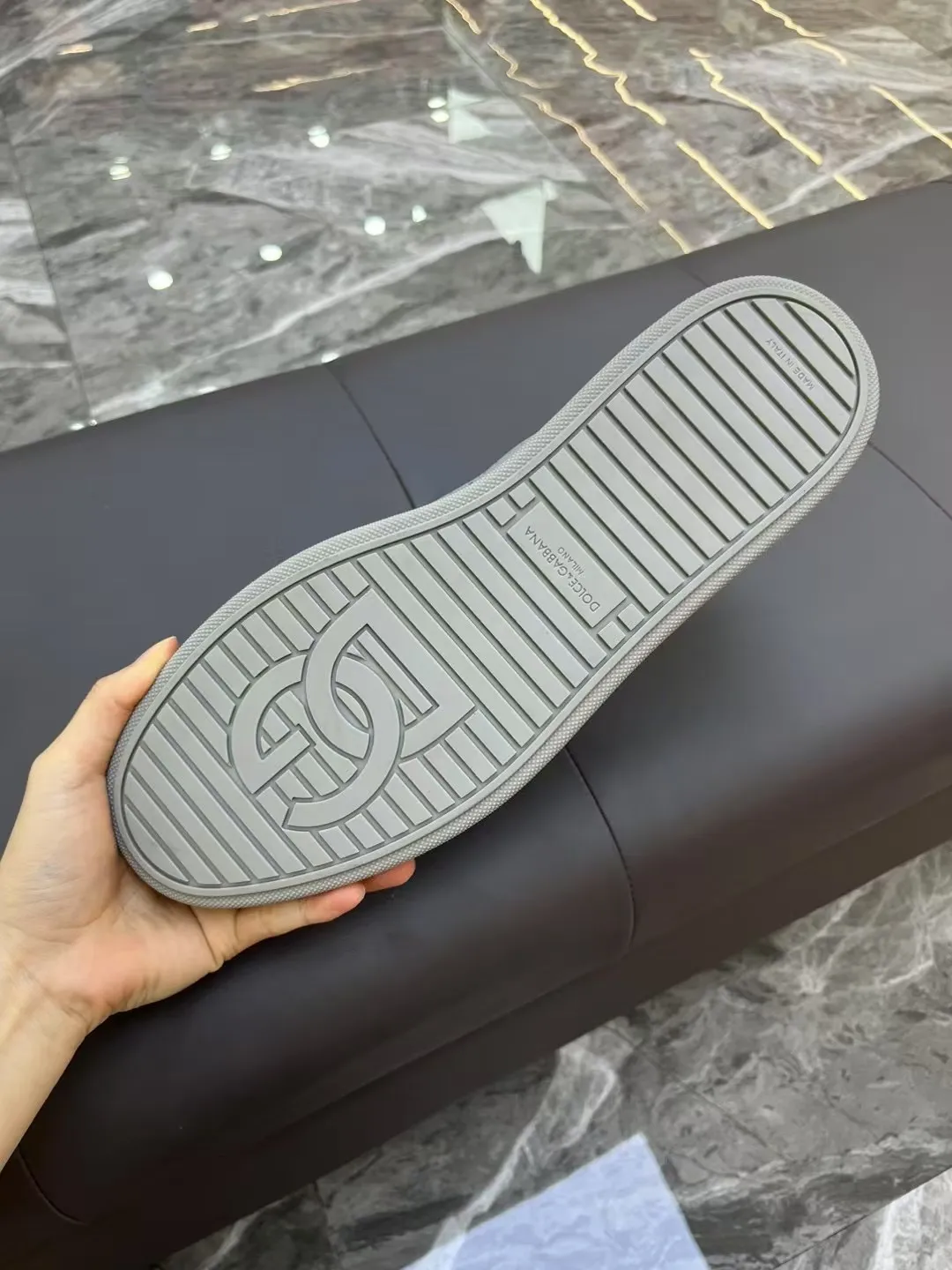Men's Men's Shoes 💰400 [New Style] 🐝🐝DG—Dolce&G men's calfskin sneakers Portofino Yacht shoes, simple and versatile design, unique saddle leather soles. The Dolce &G logo rear wing is the icing on the cake. Imported cowhide + rubber outsole Size: 39-44 (customized at 38.45)